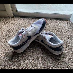 Nike Air Odyssey - size 13